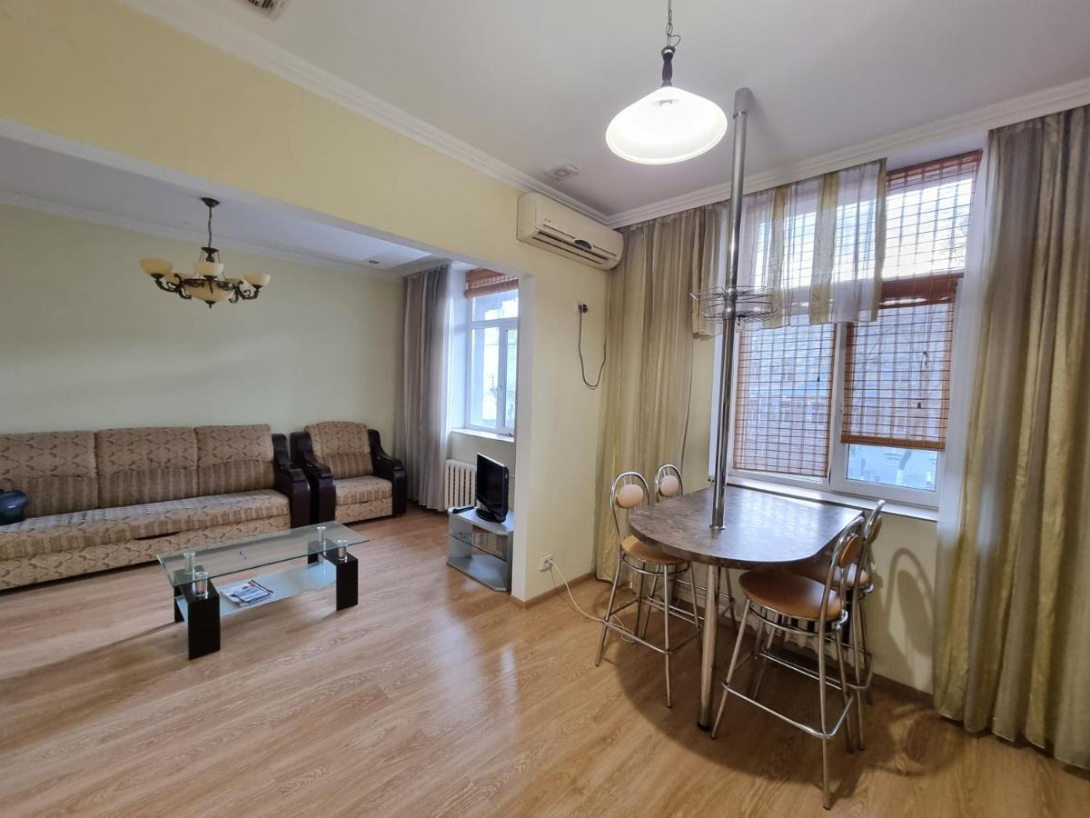 Stefan Cel Mare Boulevard Ultracentral Apartments In The Center צ'יסינאו מראה חיצוני תמונה